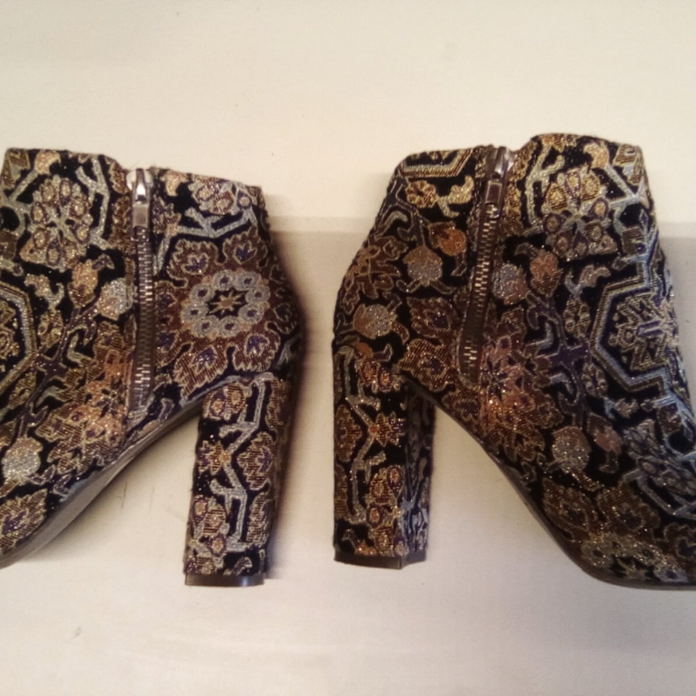 Candies boots